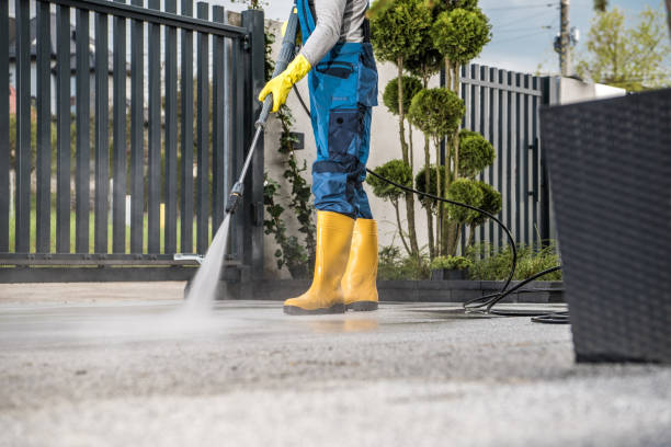 Why Choose Our Certified Pressure Washing Experts for Your Project Needs in Marlborough, MO?